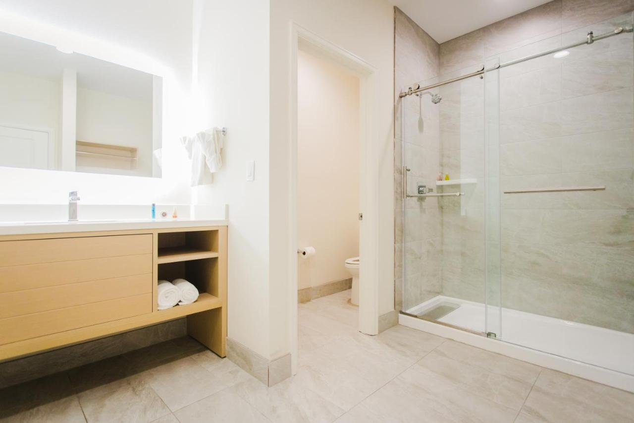 هيوستن Palace Inn Blue Federal Road المظهر الخارجي الصورة
